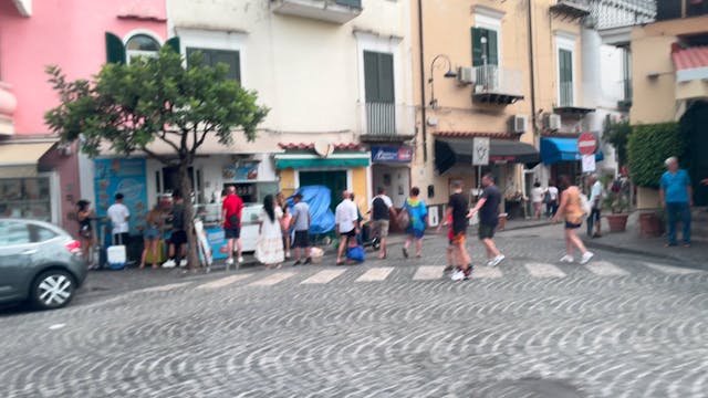 Cheating taxi drivers in Split, Croatia