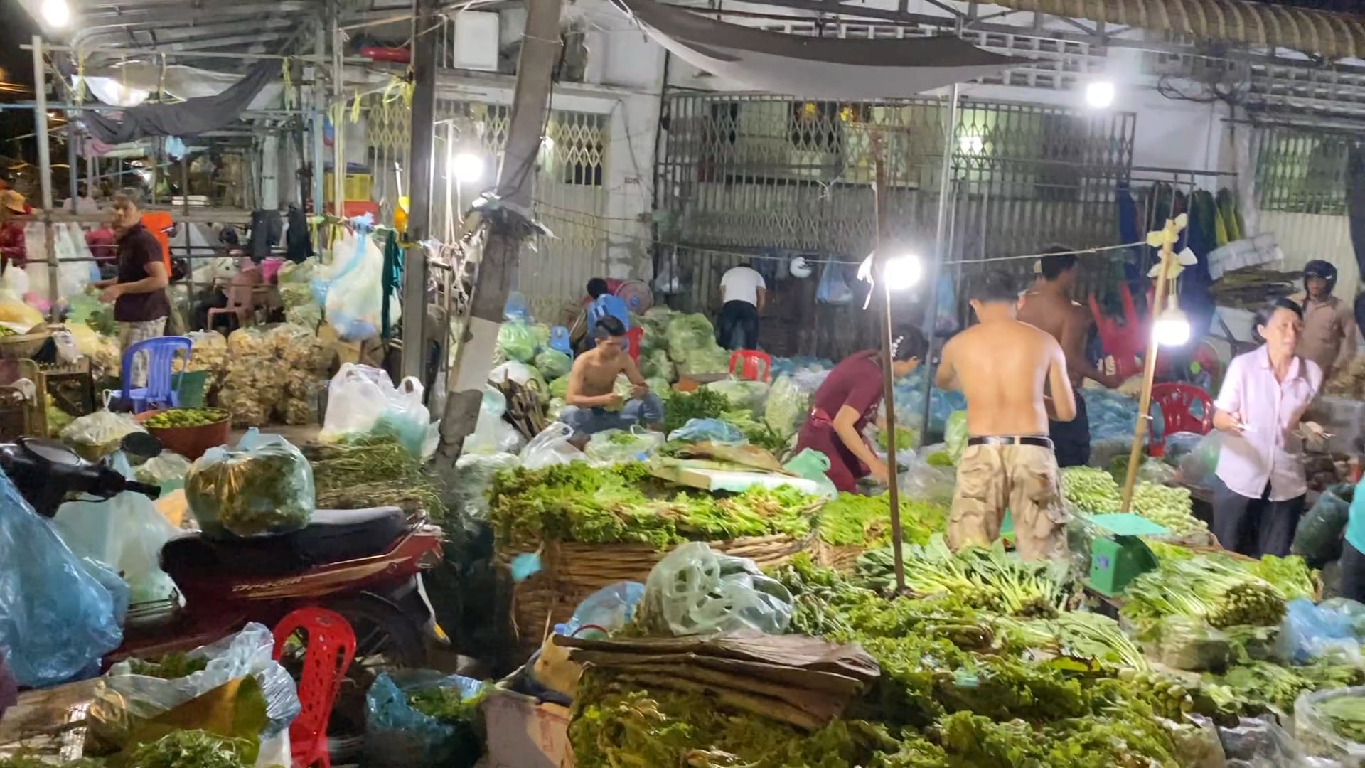 Night market Phnom pen