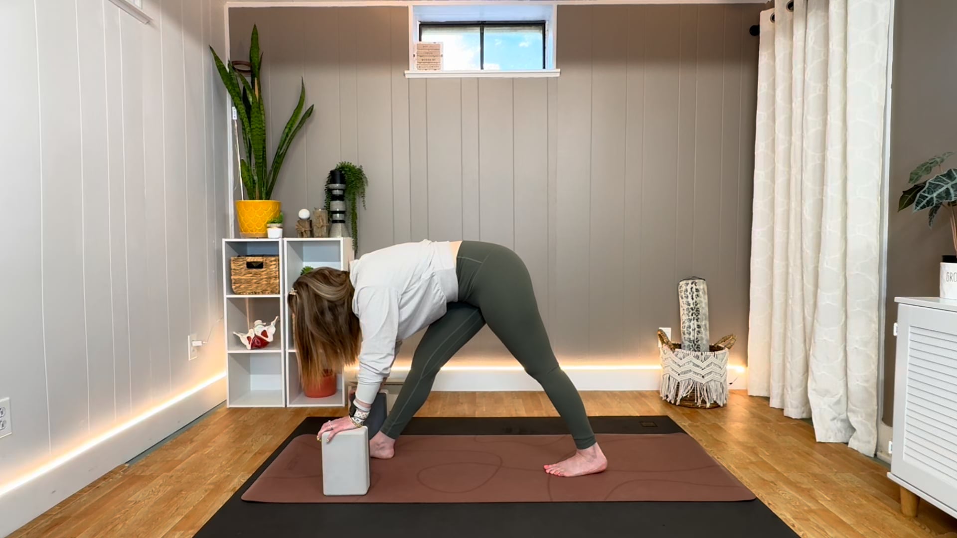 Hello! Inner Thighs