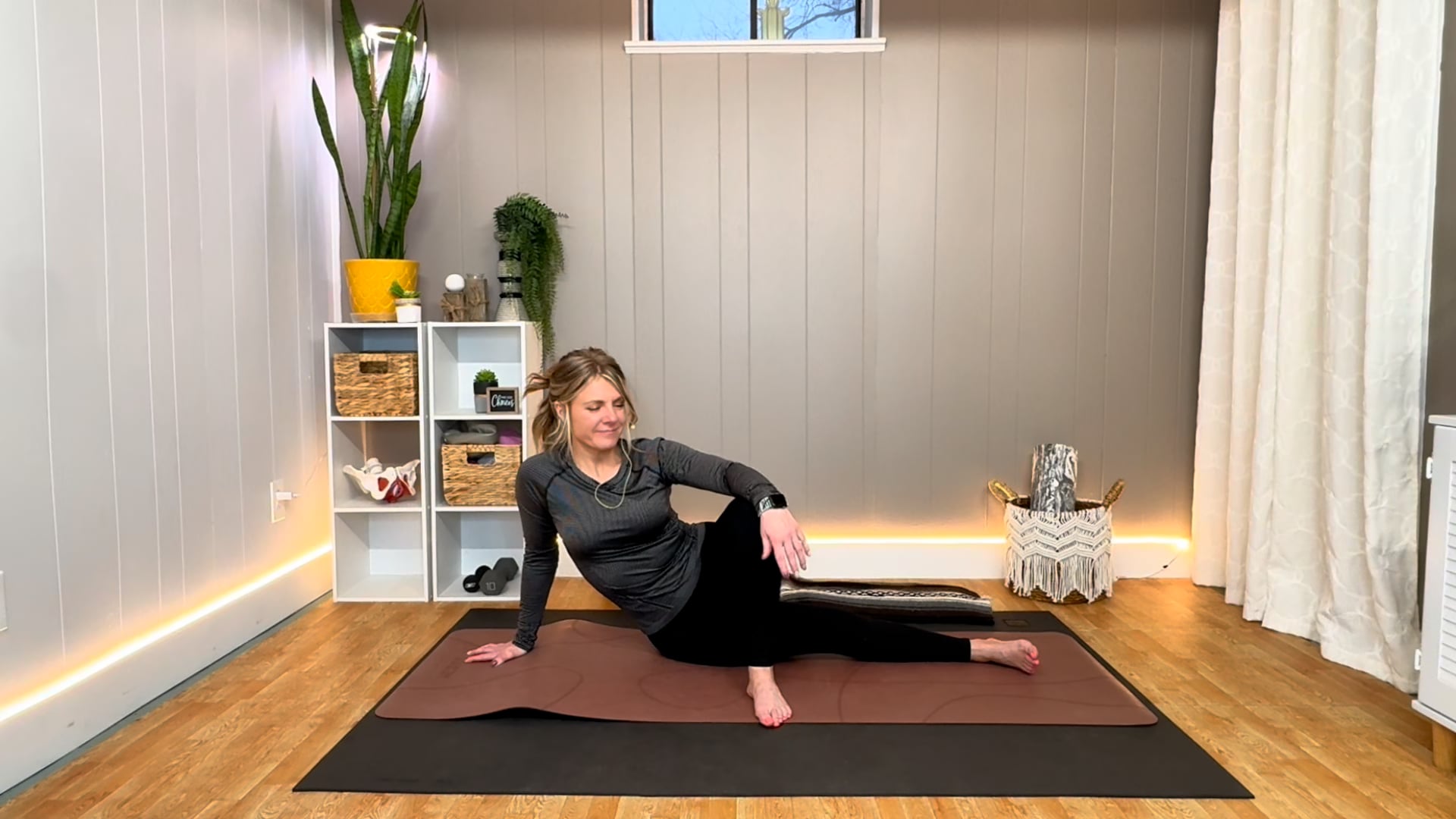 Yoga For Mid Back (Thoracic Spine)
