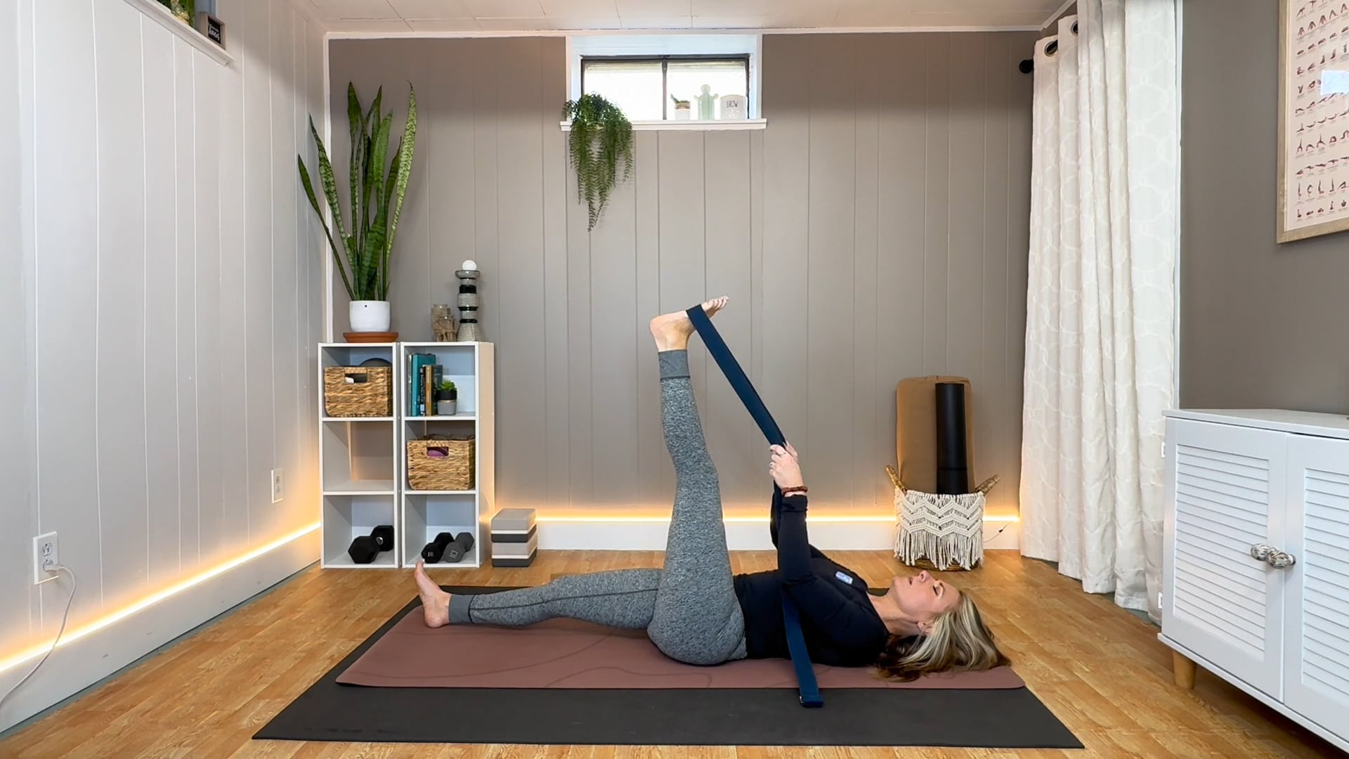 Gentle Hip Release