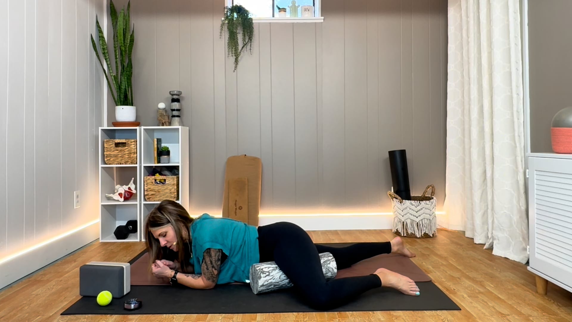 Myofascial Mini : Inner Thighs