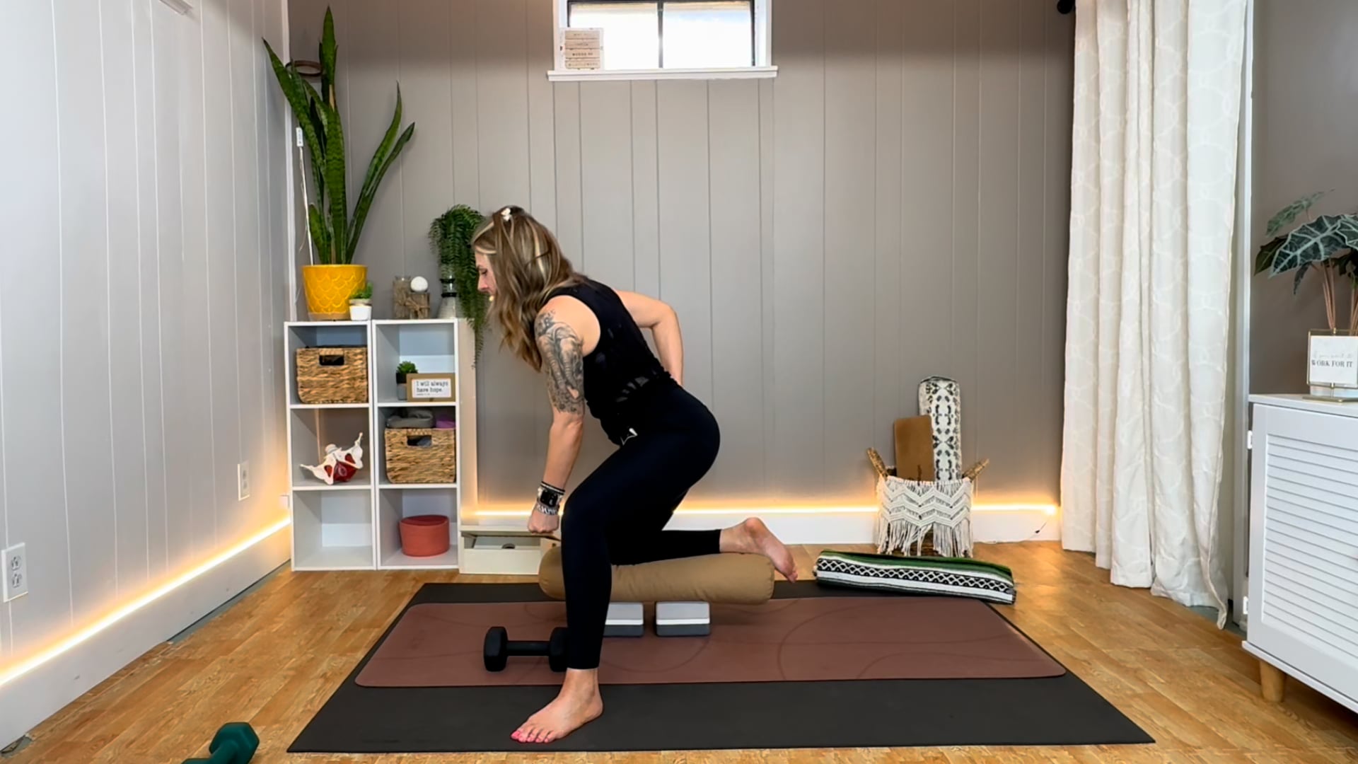 Hello! Glutes (Yin/Yang)