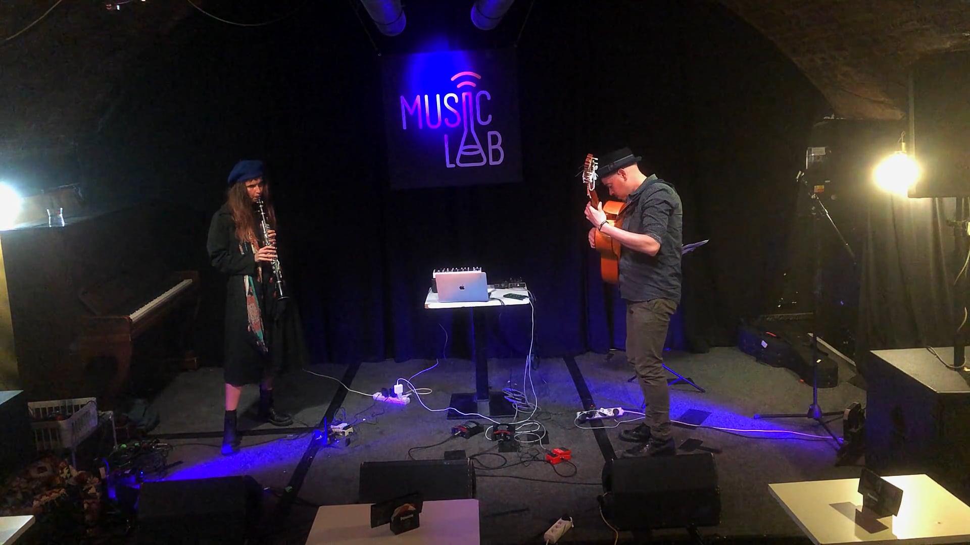 DOBRO JUTRO SKOPJE LIVE SESSION IN MUSIC LAB (BRNO, CZECH REPUBLIC) 🇨🇿