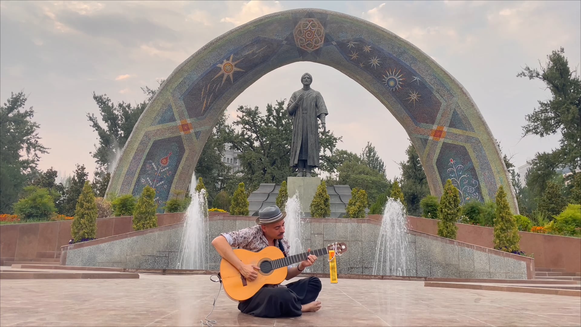 CONFUSIO (TAJIKISTAN) 🇹🇯