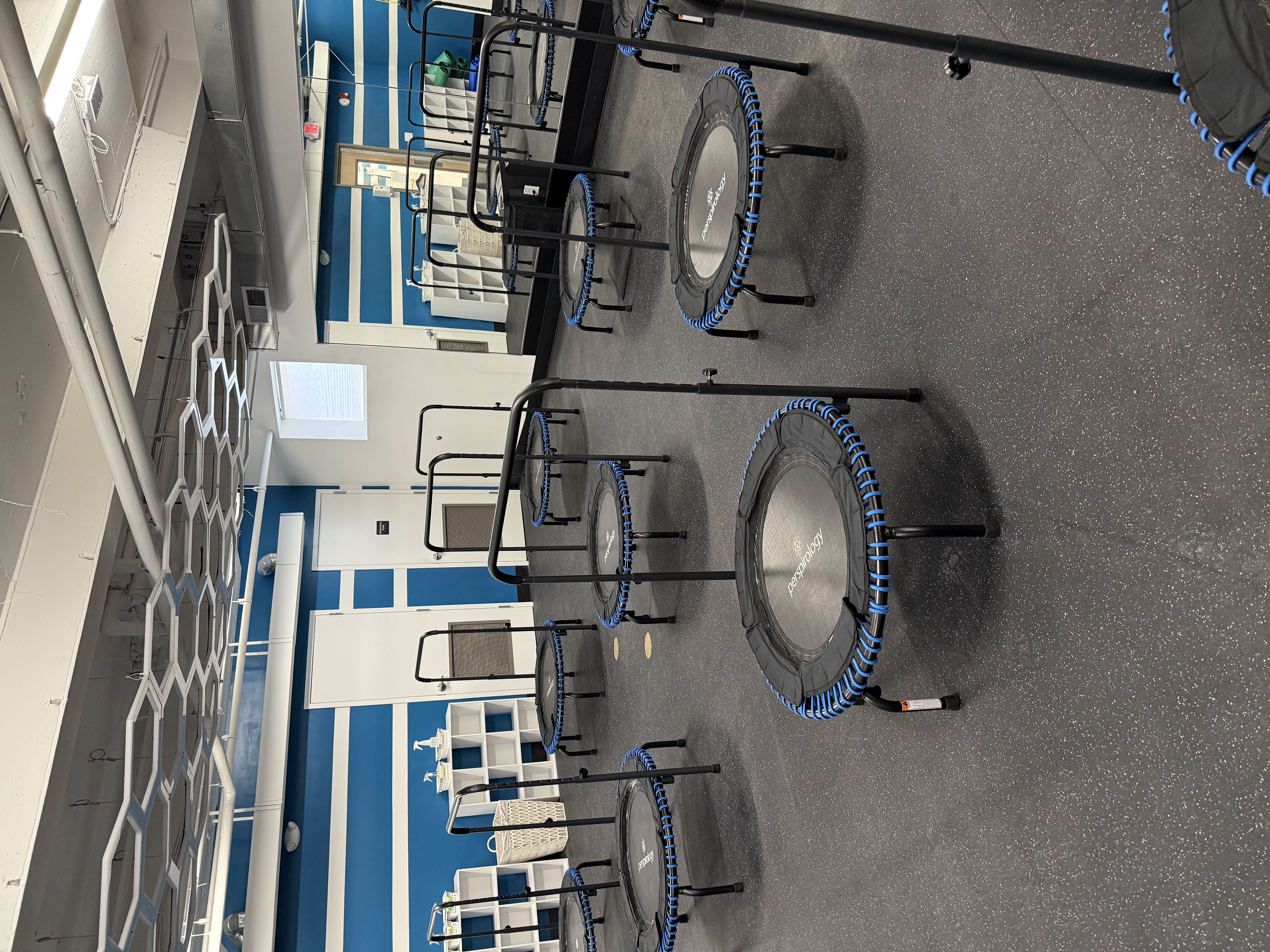 Bounce Express | 4 | 2 | 25