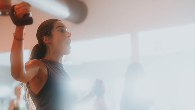 Bounce Express Fun with Sari!