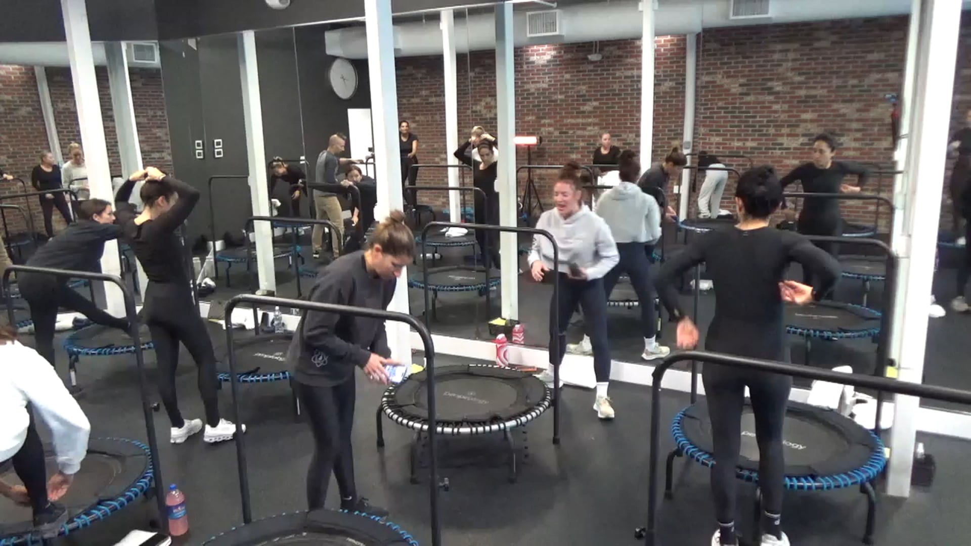 Bounce Express 5 | 7 | 25