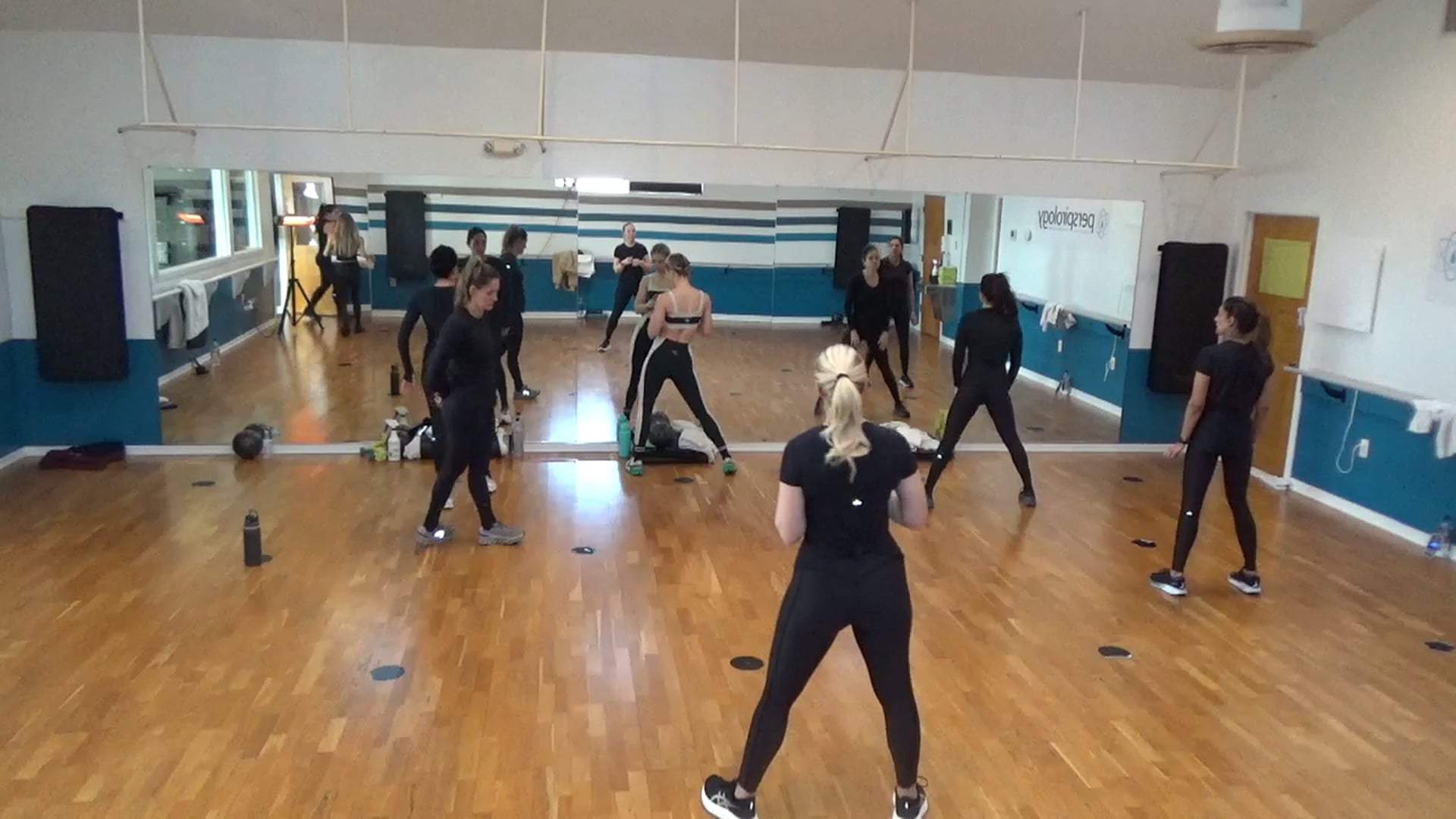 30/30 With Victoria | "A" Set Legs | Full Body Set With Twisting Thigh