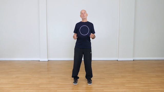 Mini qigong 15 - Mobilising the shoulders 03