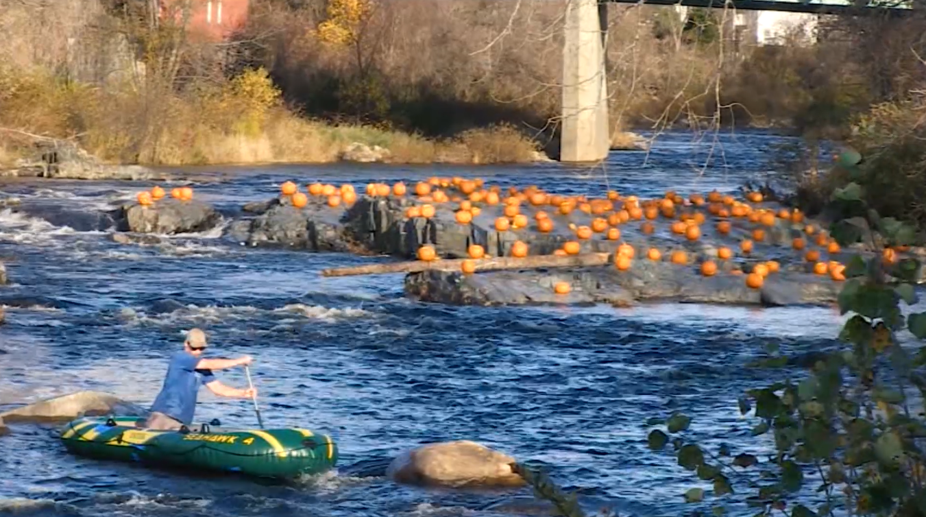 Littleton's Gathering of the Jack 'o Lanterns