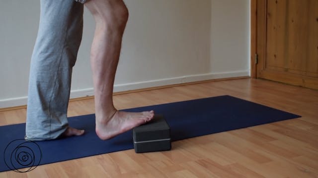 Peroneus activation / activation outside lower leg