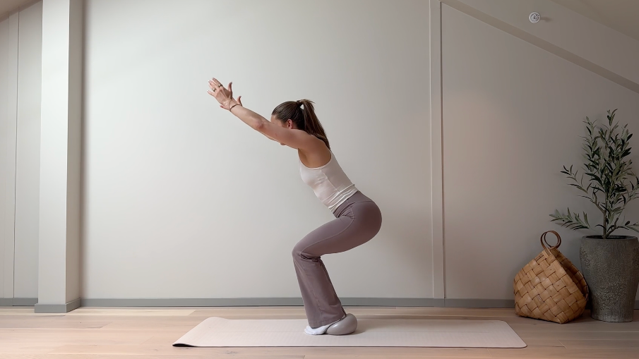 DAG 6 | Ben & Sete + Kjerne | Ball | Pilates x Flyt Challenge