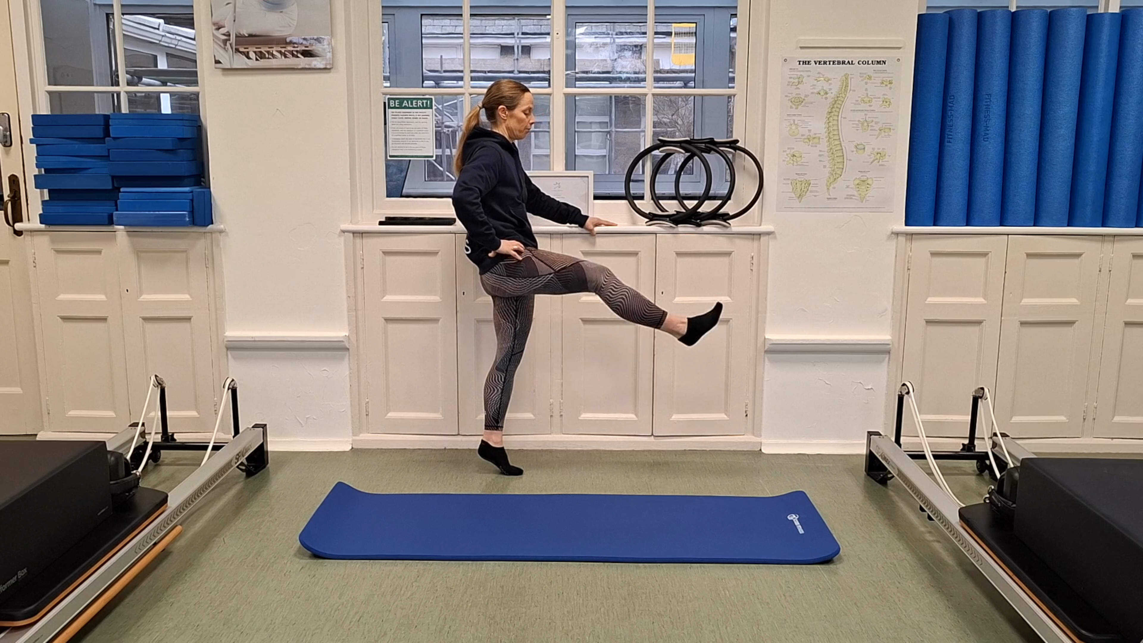 Level 1 Mat Class, with Jess