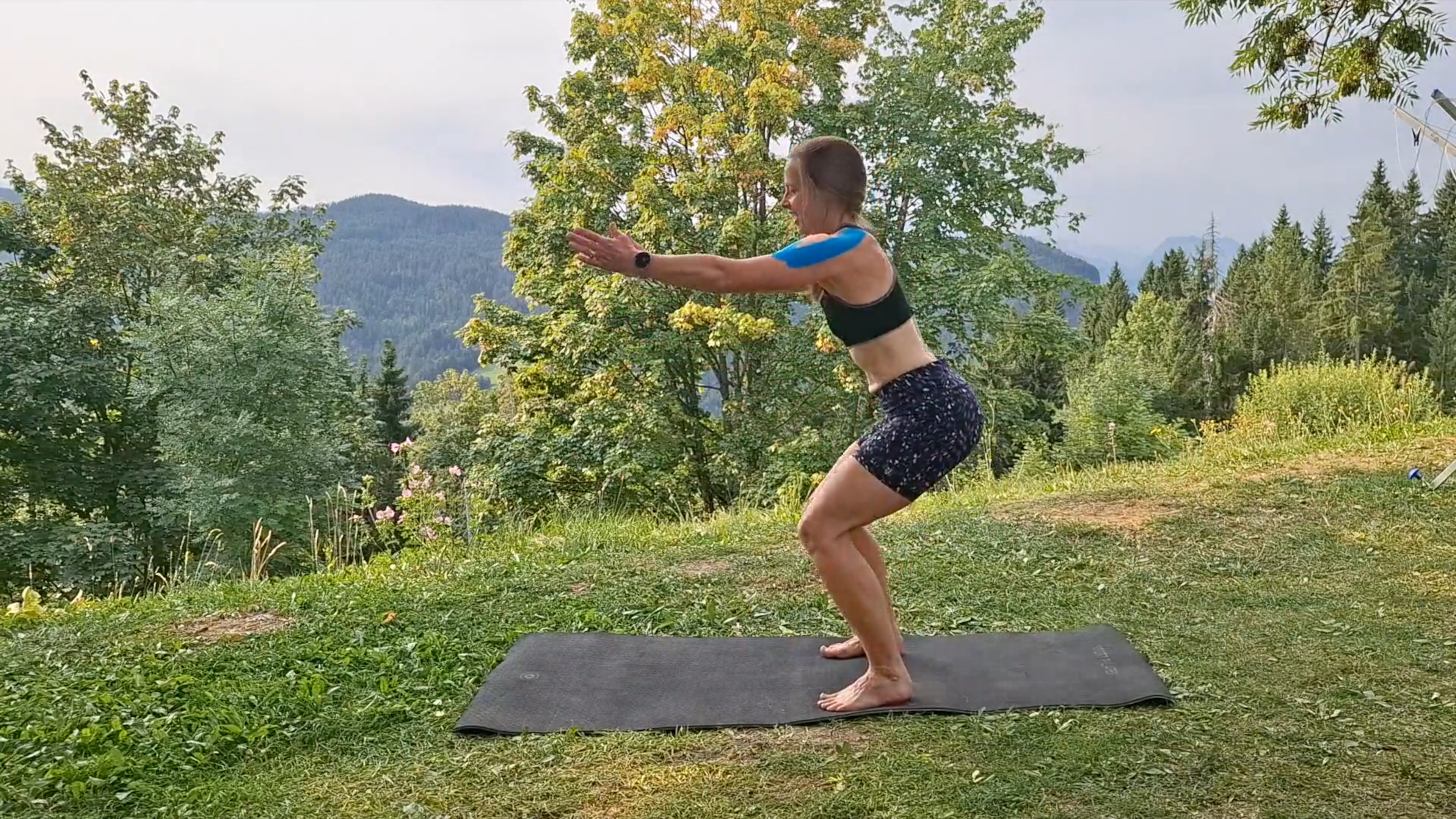 Level 1 Mat Class, with Jess