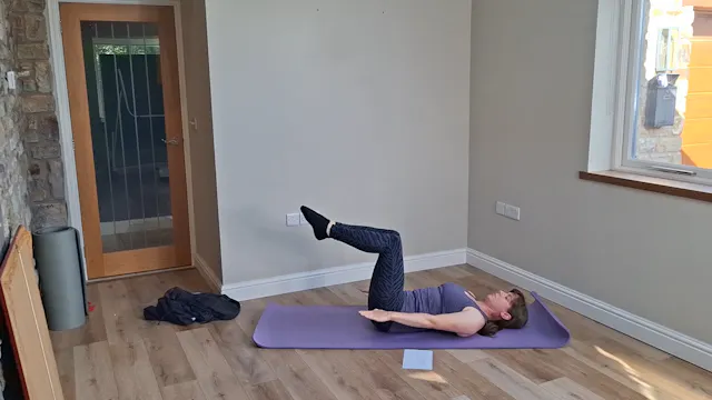 Level 2 Mat Class, with Kirsten