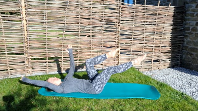 Level 2 Mat Class, with Jess