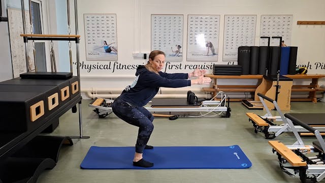 Level 2 Mat Class, with Jess