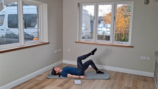 Level 1 Mat Class, with Kirsten