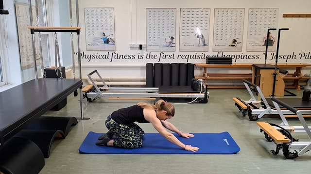 Level 2 Mat Class, with Jess