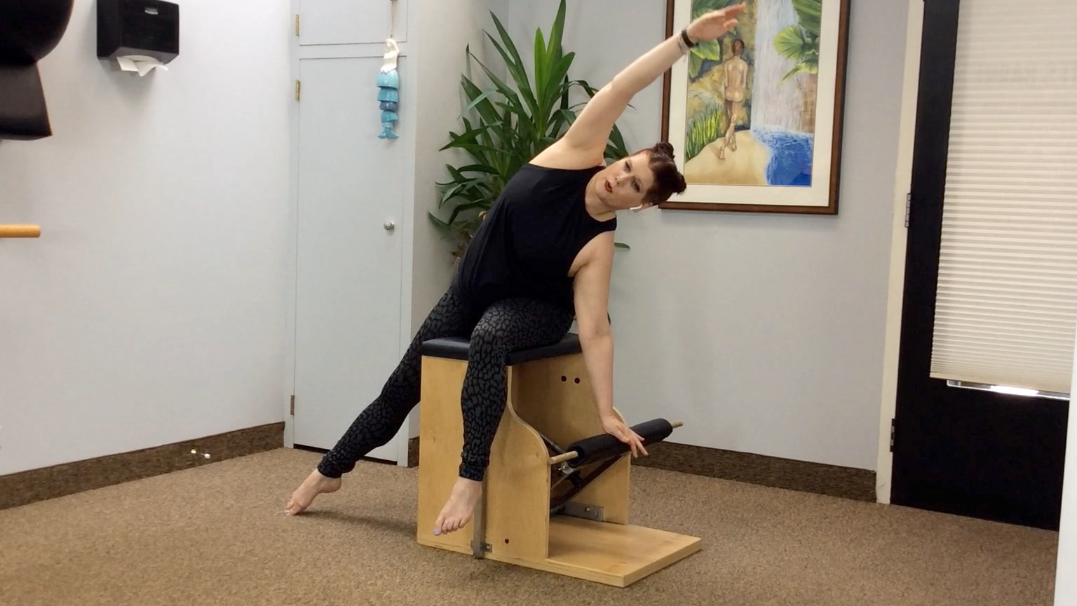 CHAIR | BASIC 3 | JULIE S