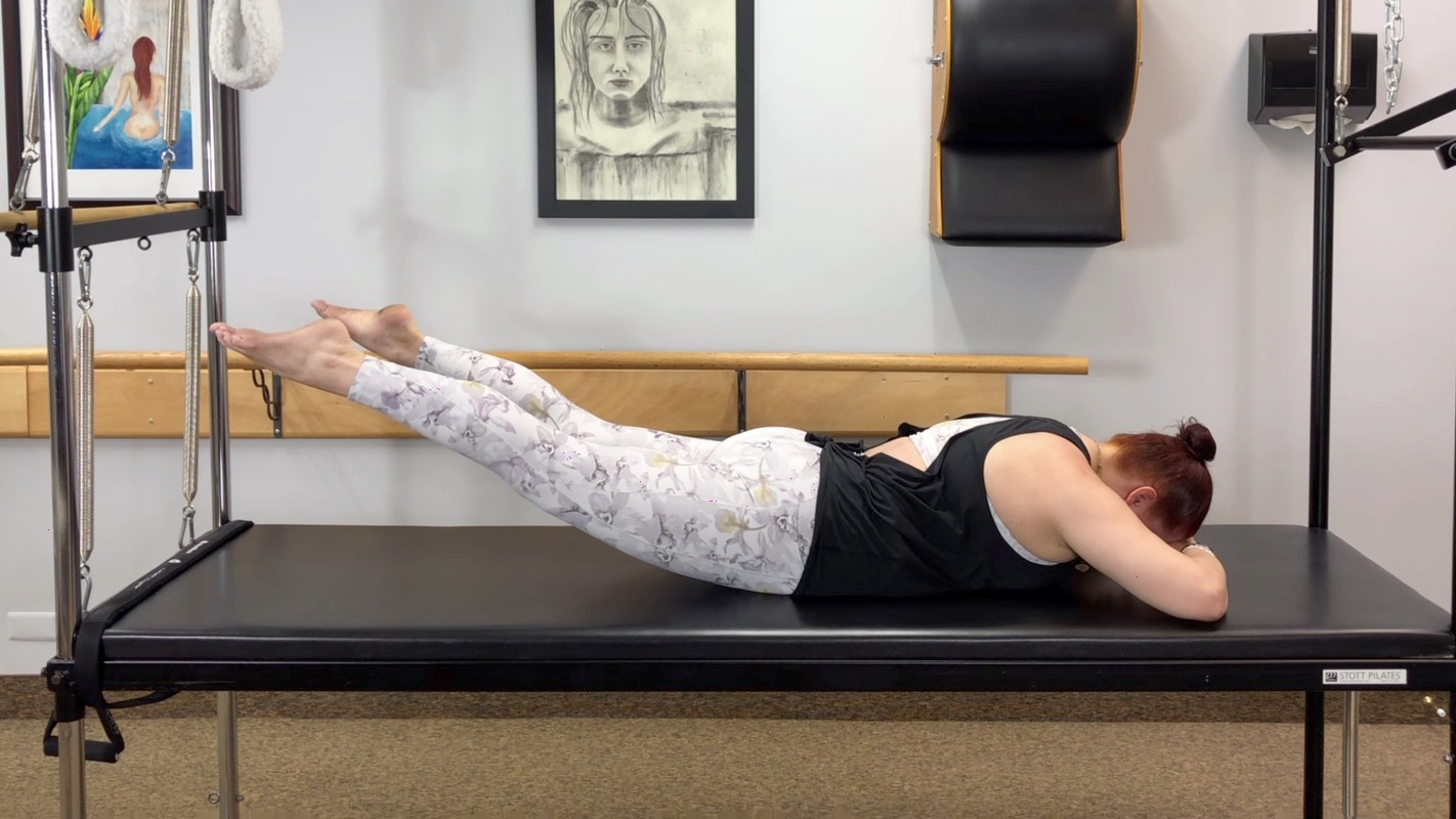 8 MINUTE BACK WORKOUT | GENERAL LEVEL | JULIE S