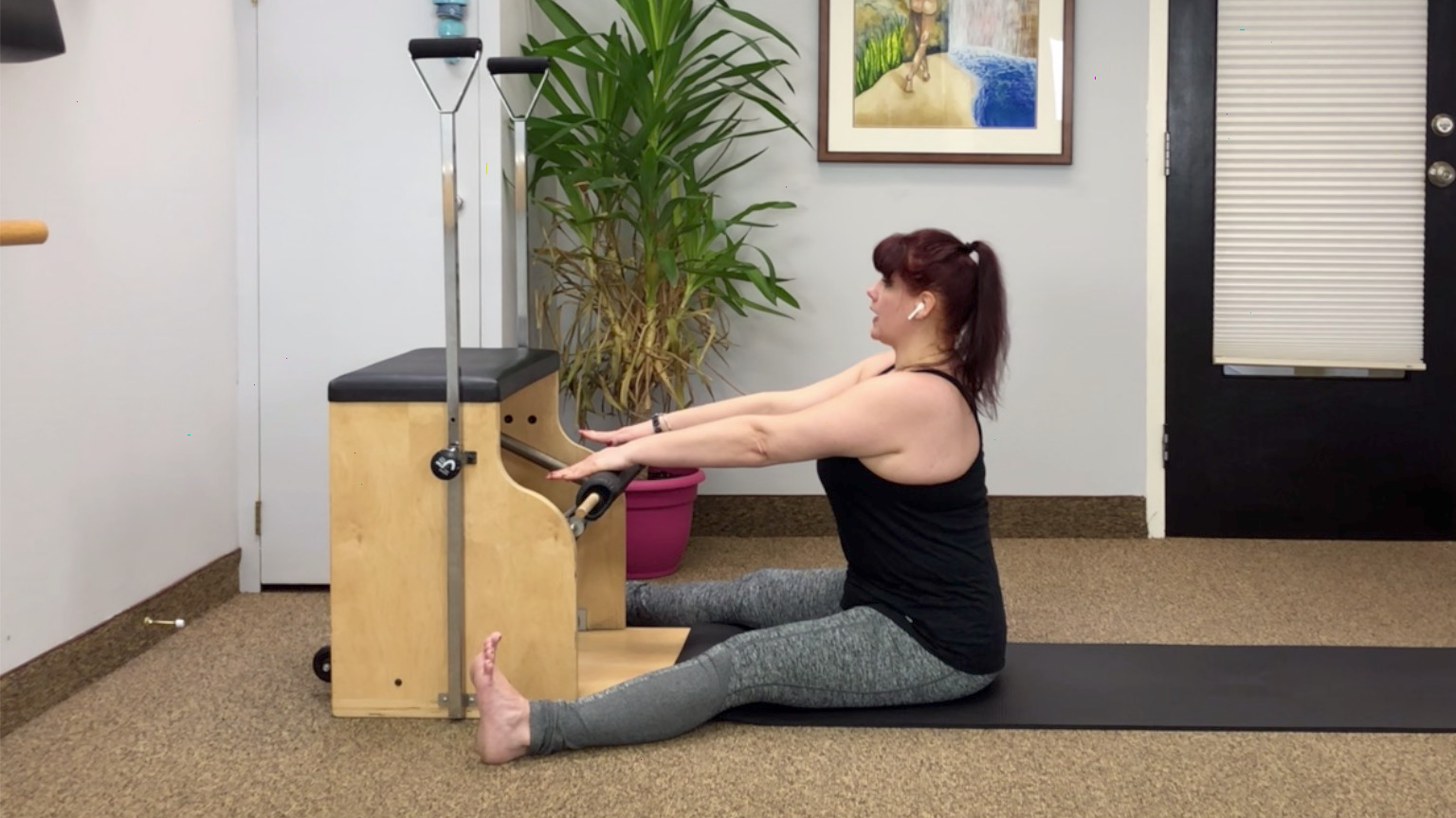 CHAIR | BASIC 1 | JULIE S