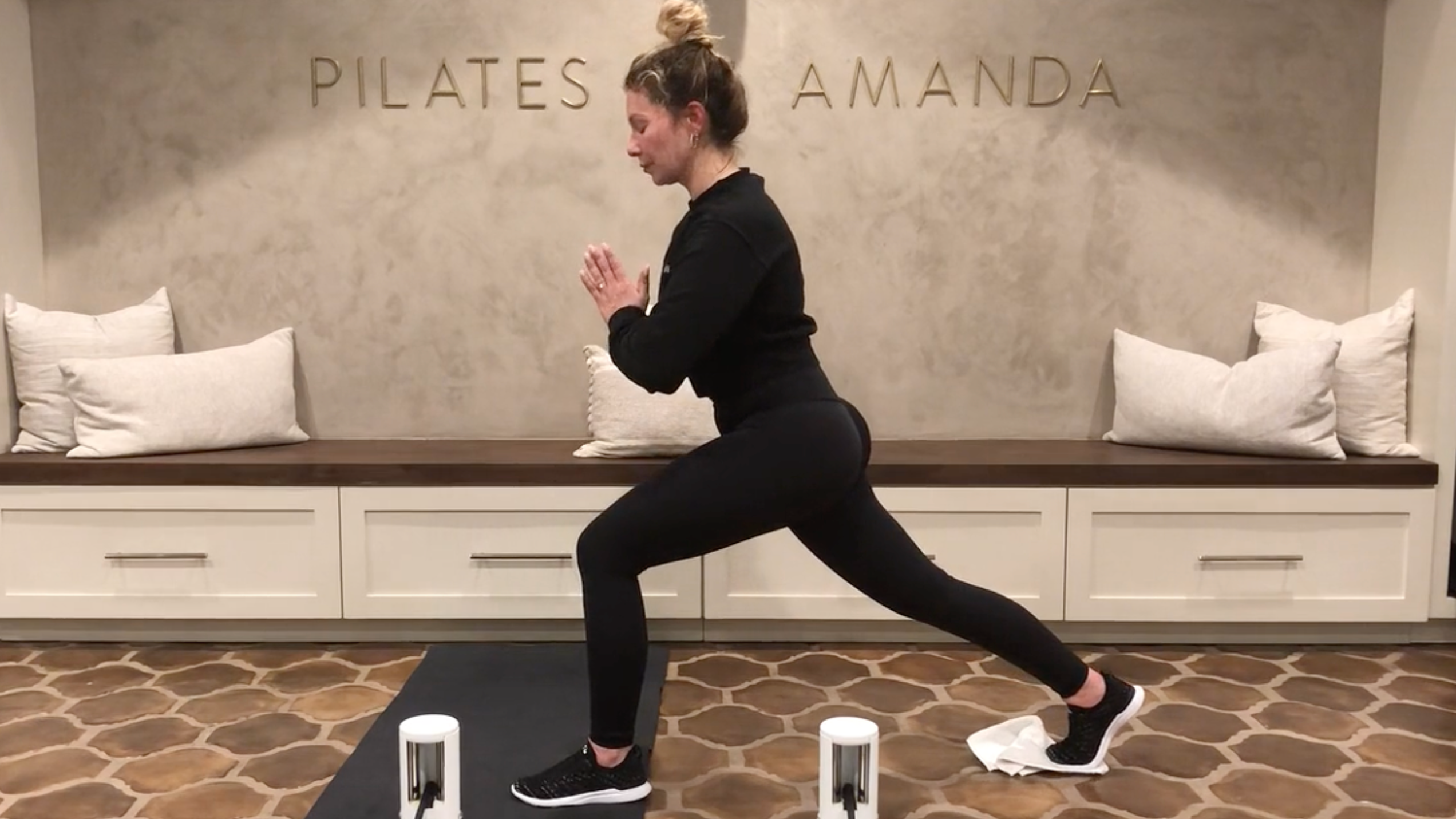 53 Min: Advanced Introduction // Full Body // All Props