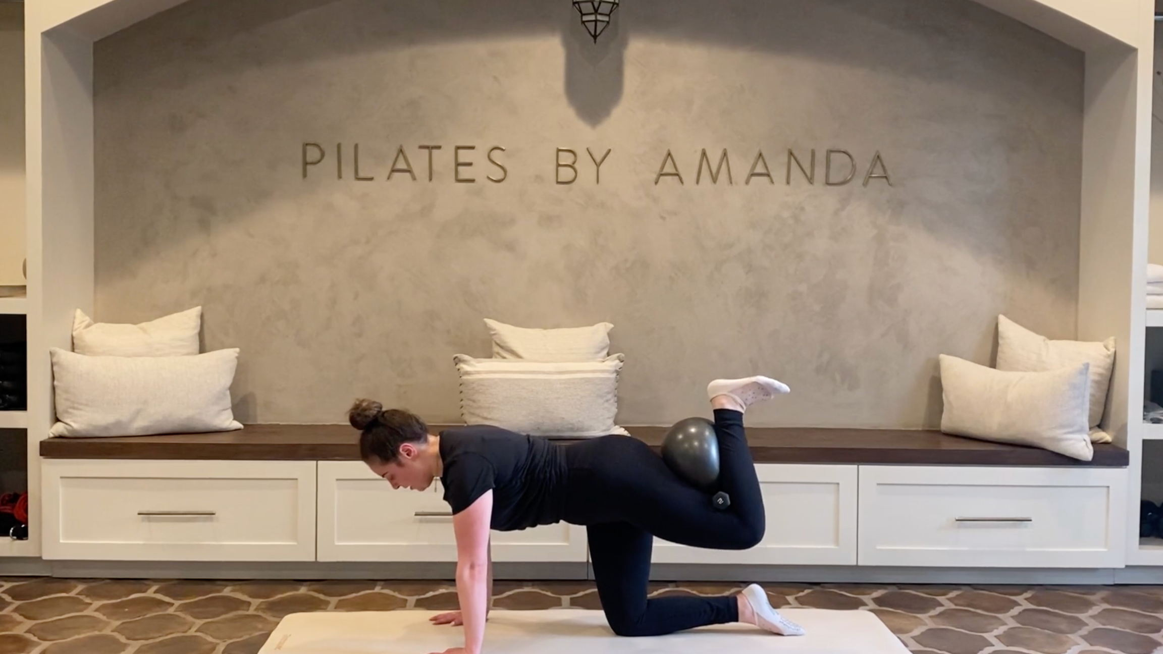 31 Min: Lower Body // Ball & Hand Weights // Part 2