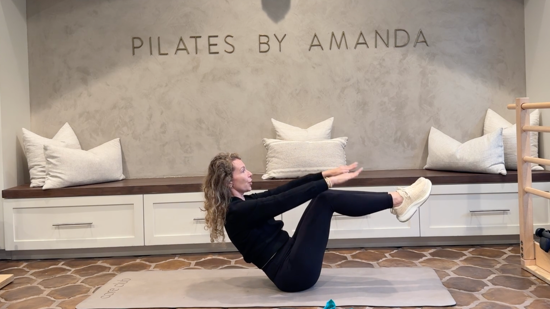 24 Min: Traditional Pilates Sequence // Ring