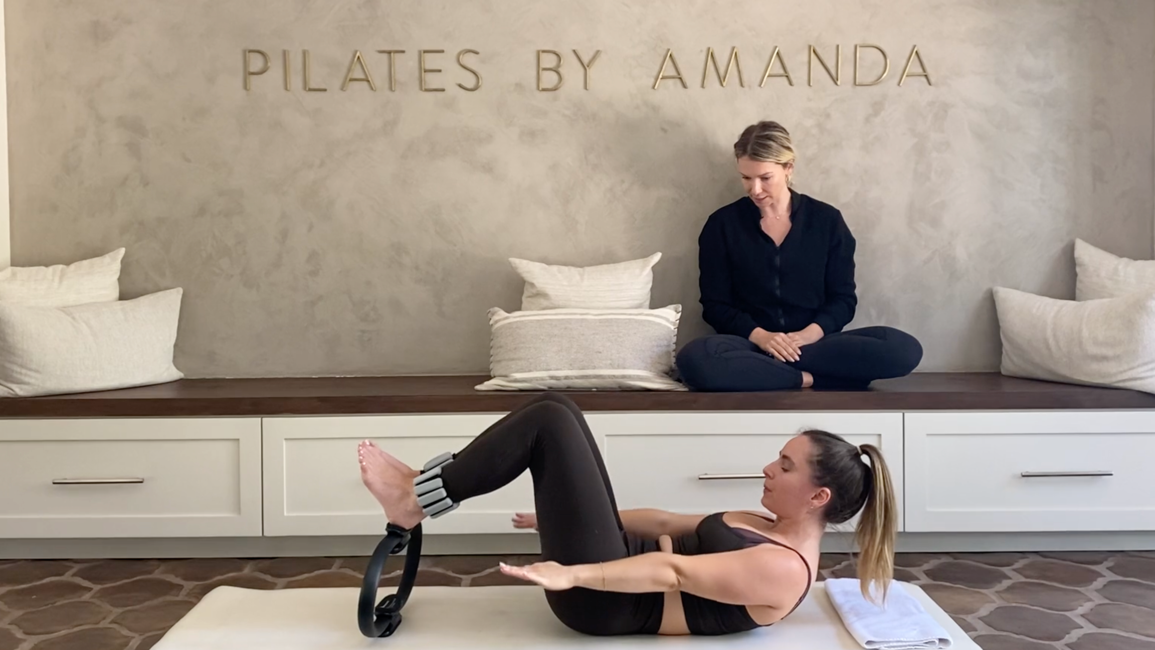 47 Min: Ab & Leg Flow // Ankle Weights & Ring