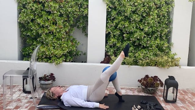 66 Min: Advanced Full Body // Ankle W...