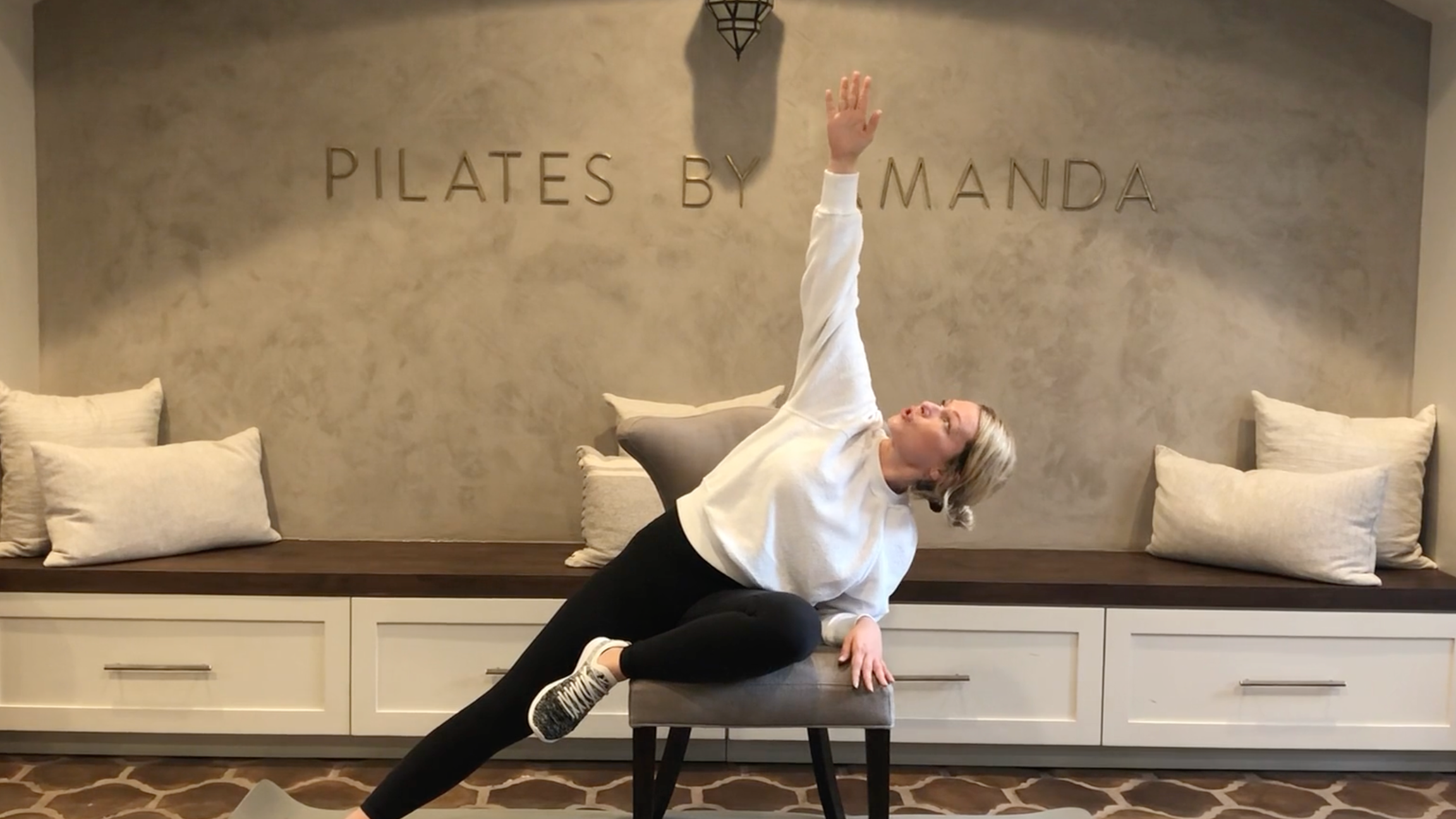 53 Min: Full Body // No Equipment