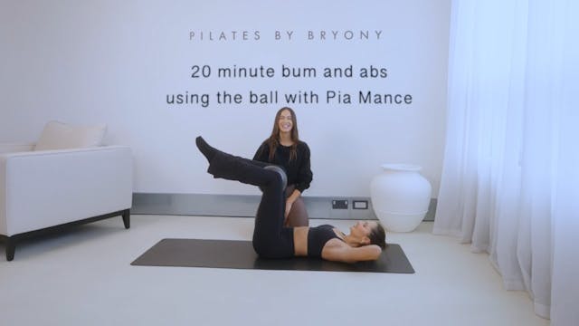 DAY 6  // 20 minute bum and abs using...