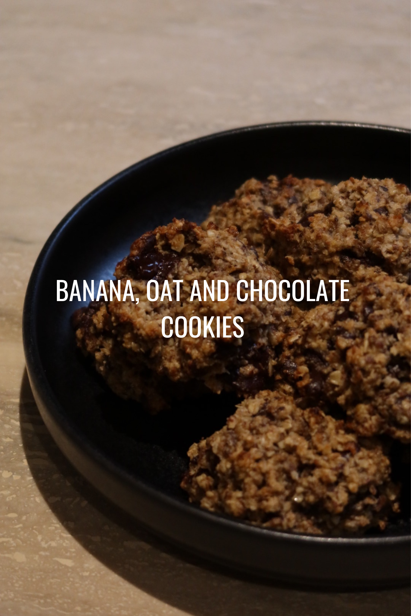 Banana, Oat and Chocolate Cookies