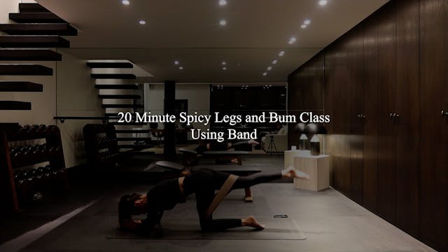 DAY 22 // 20 minute spicy legs and bu...
