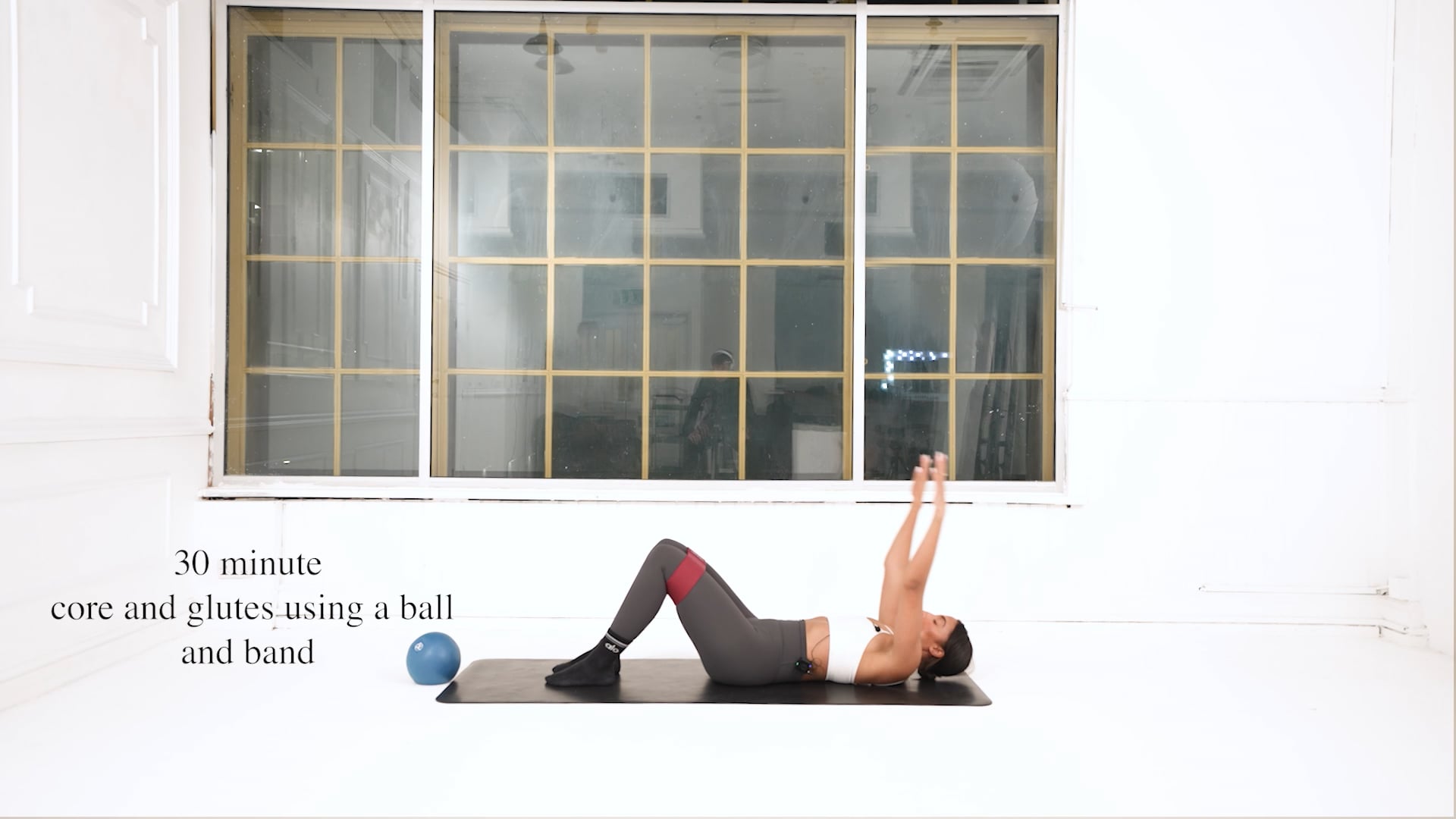30 minute core and glutes using a ball and band