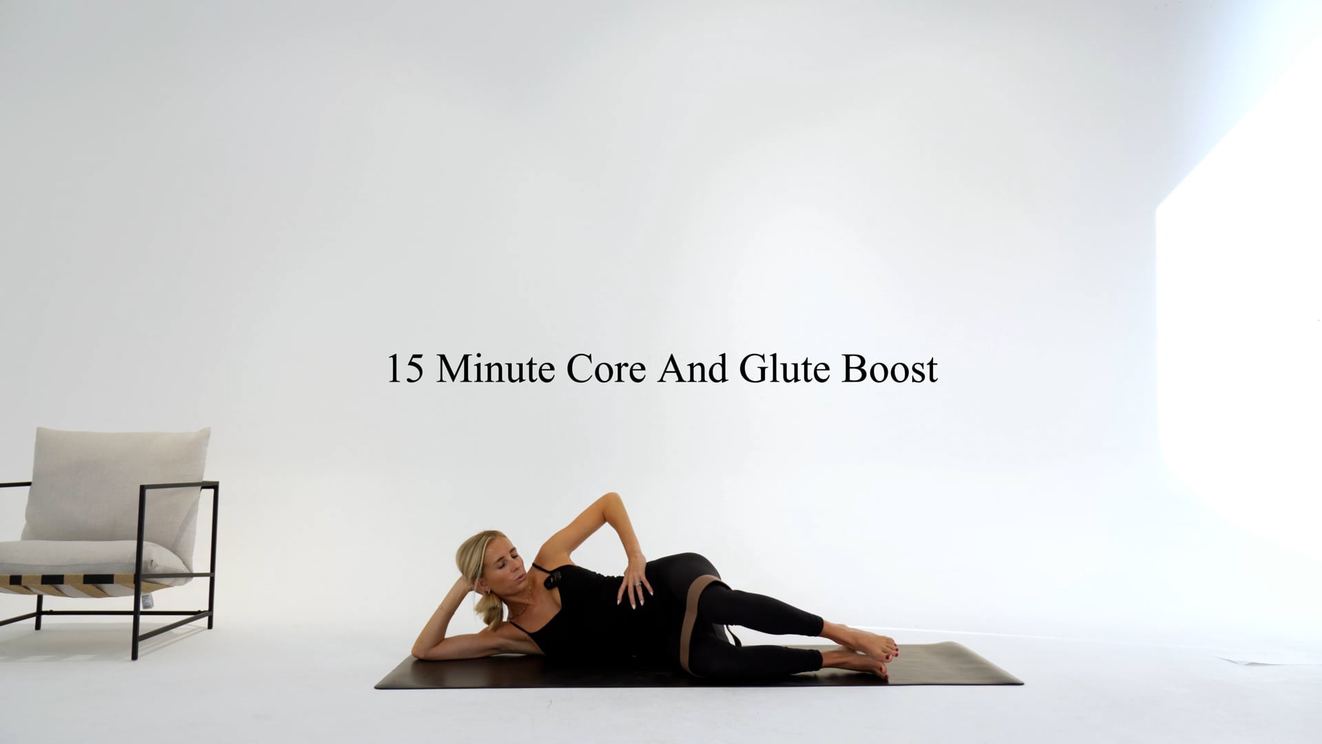 15 minute core and glute boost using the band