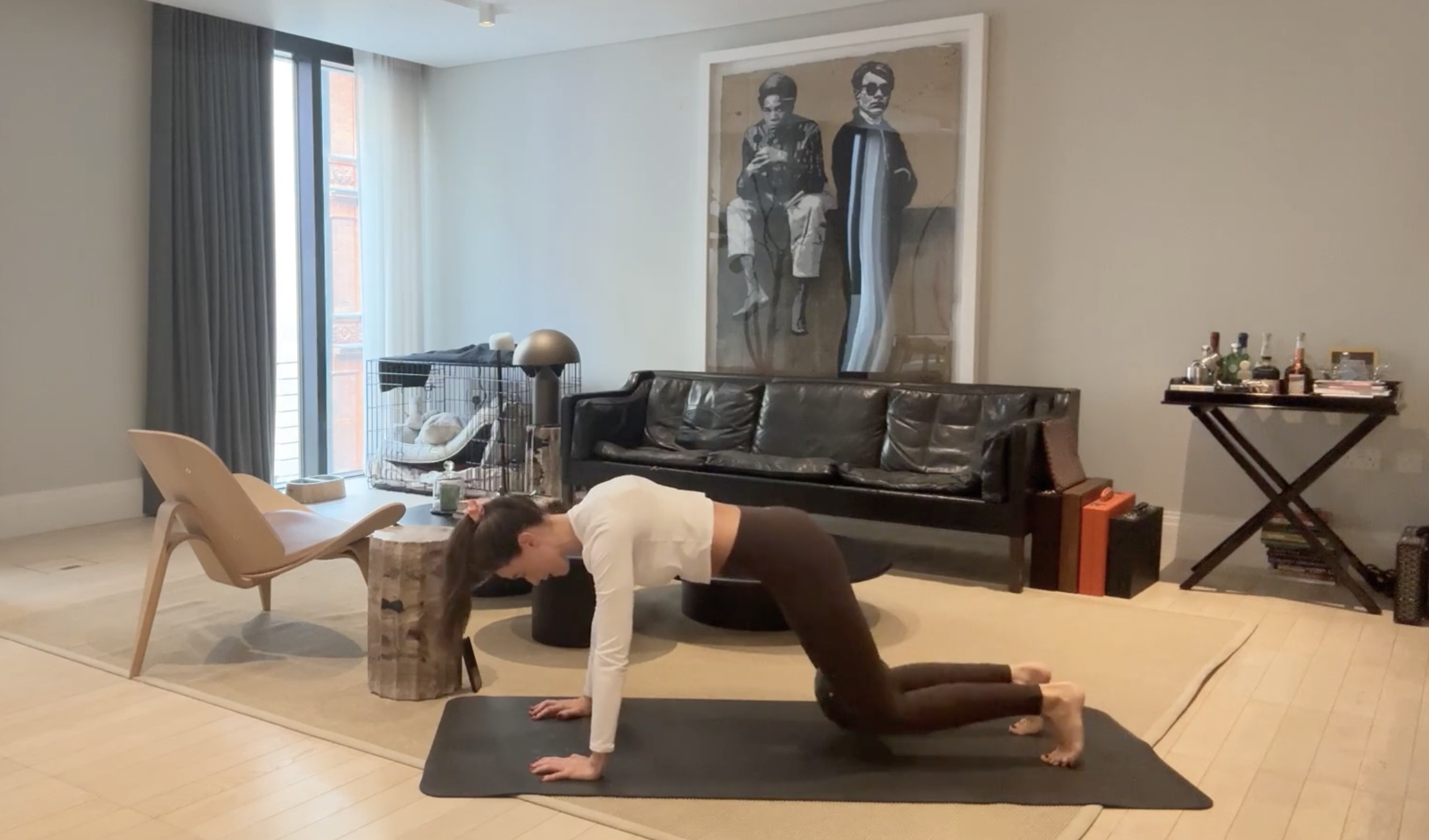 DAY 9 // LIVE 20 minute full body energiser using the ball