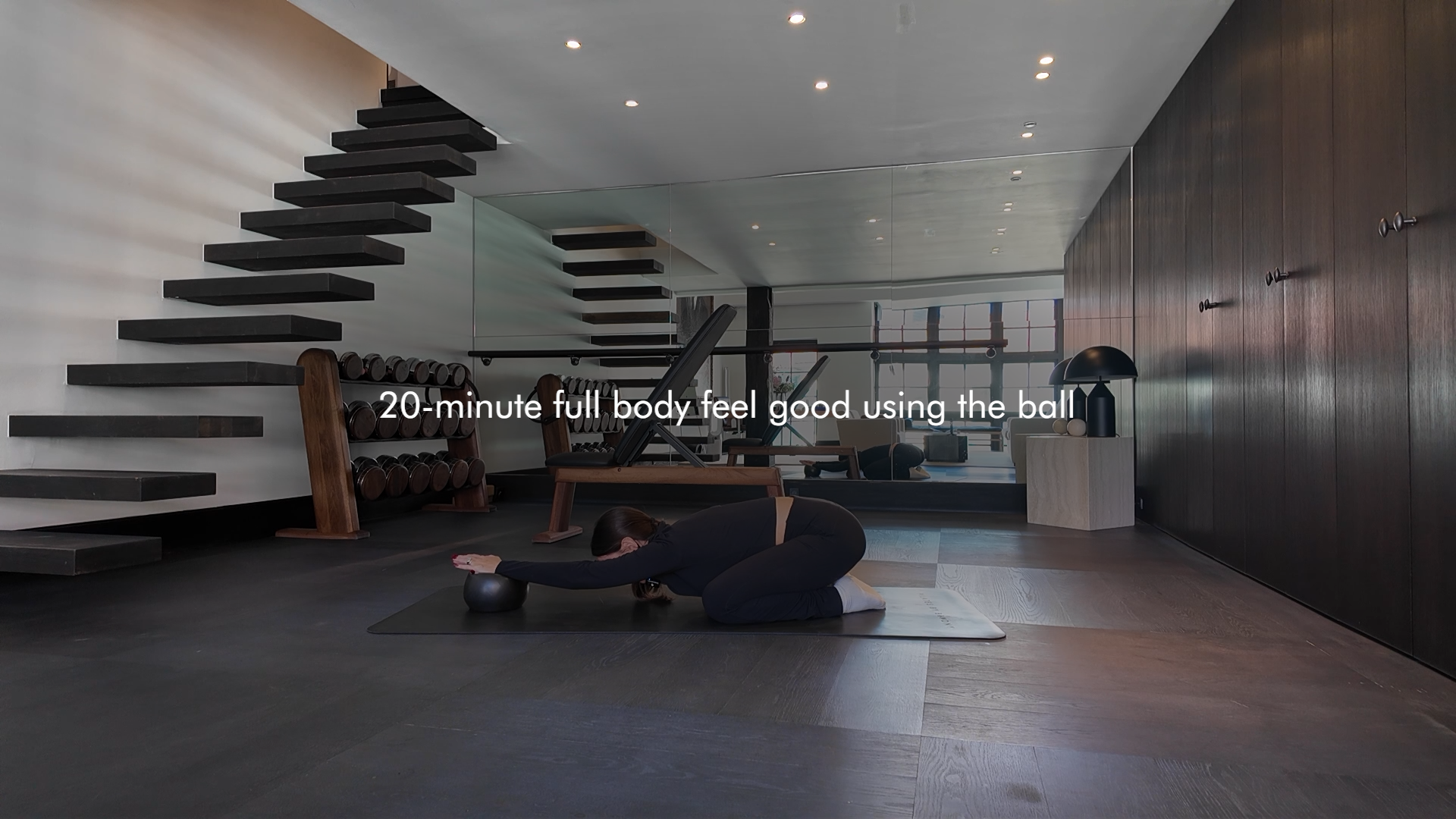 NEW: 20-minute full body feel good using the ball