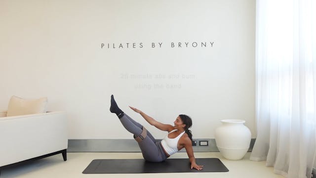 20 minute abs and bum class using the...