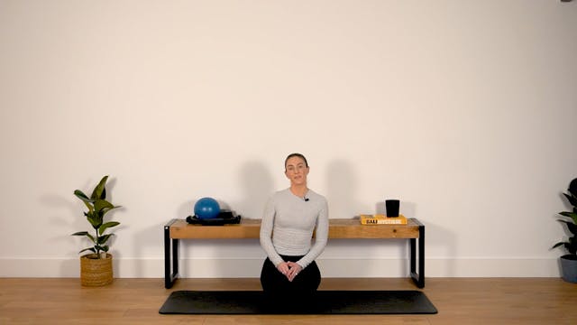 NEW 22 Min Glutes & Legs