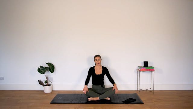 NEW 15 Min Booty & Hamstrings 