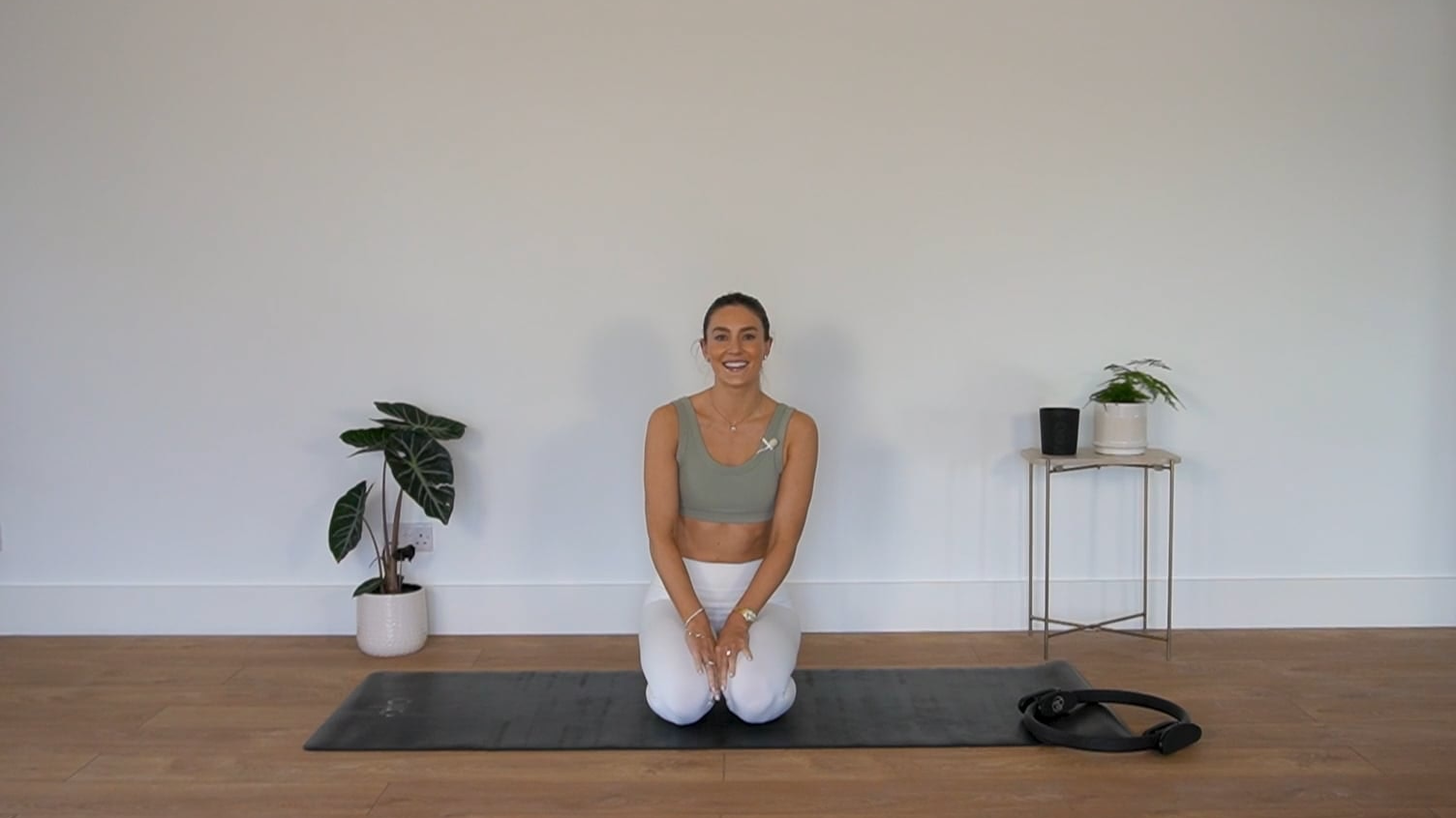 12 Min Abs & Waist Work