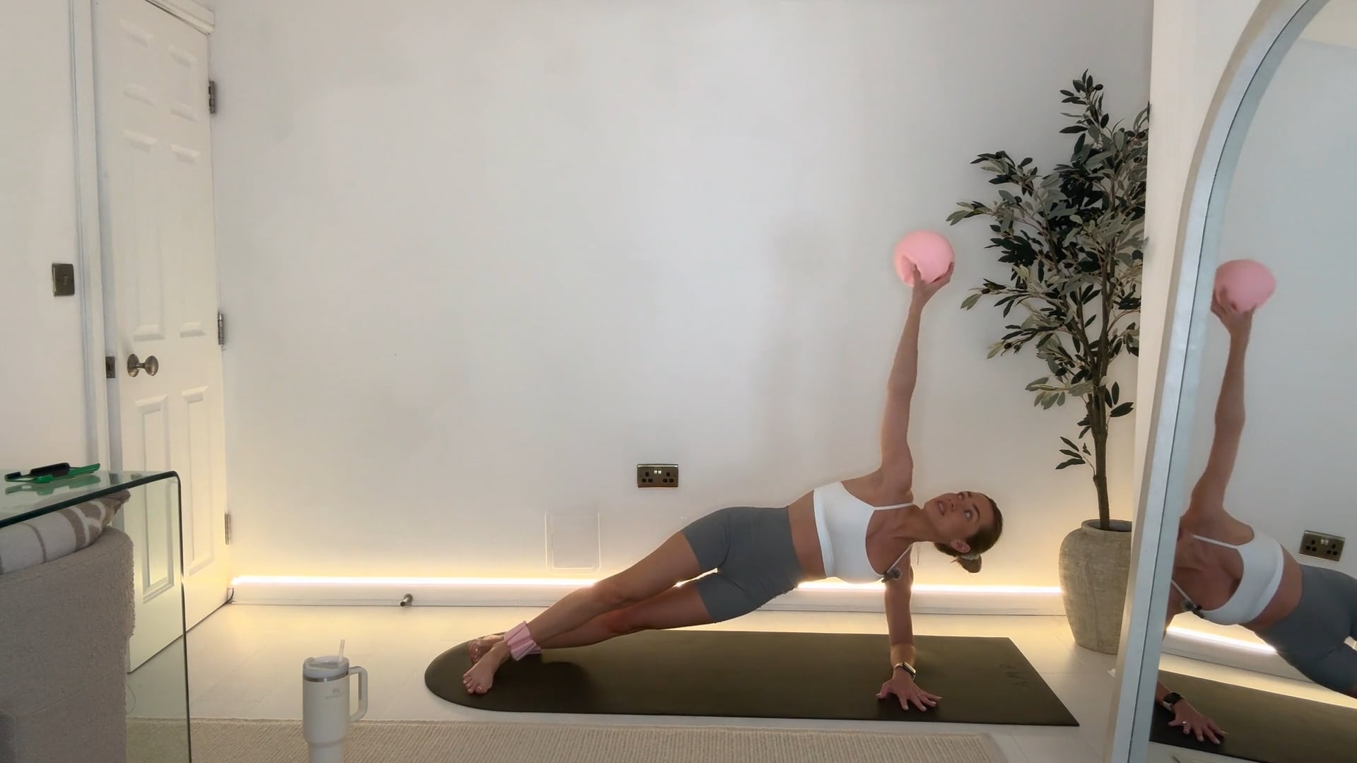 20 min Fiery Abs & Obliques with ankle weights & ball