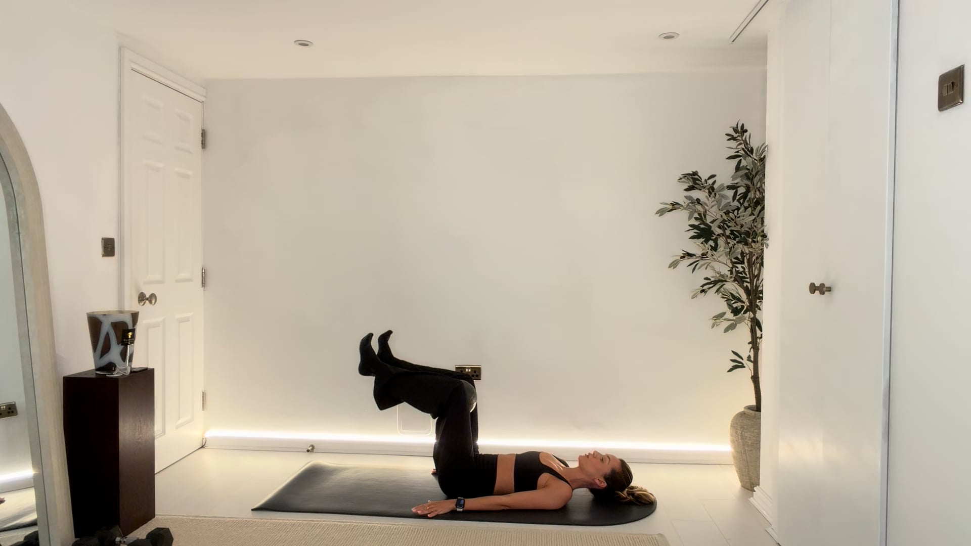 10 min Postpartum Reconnect & Re-Engage Class with the Ball