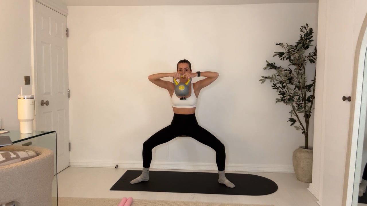 20 min Full Body Short & Sharp Strength Class with Hand Weights