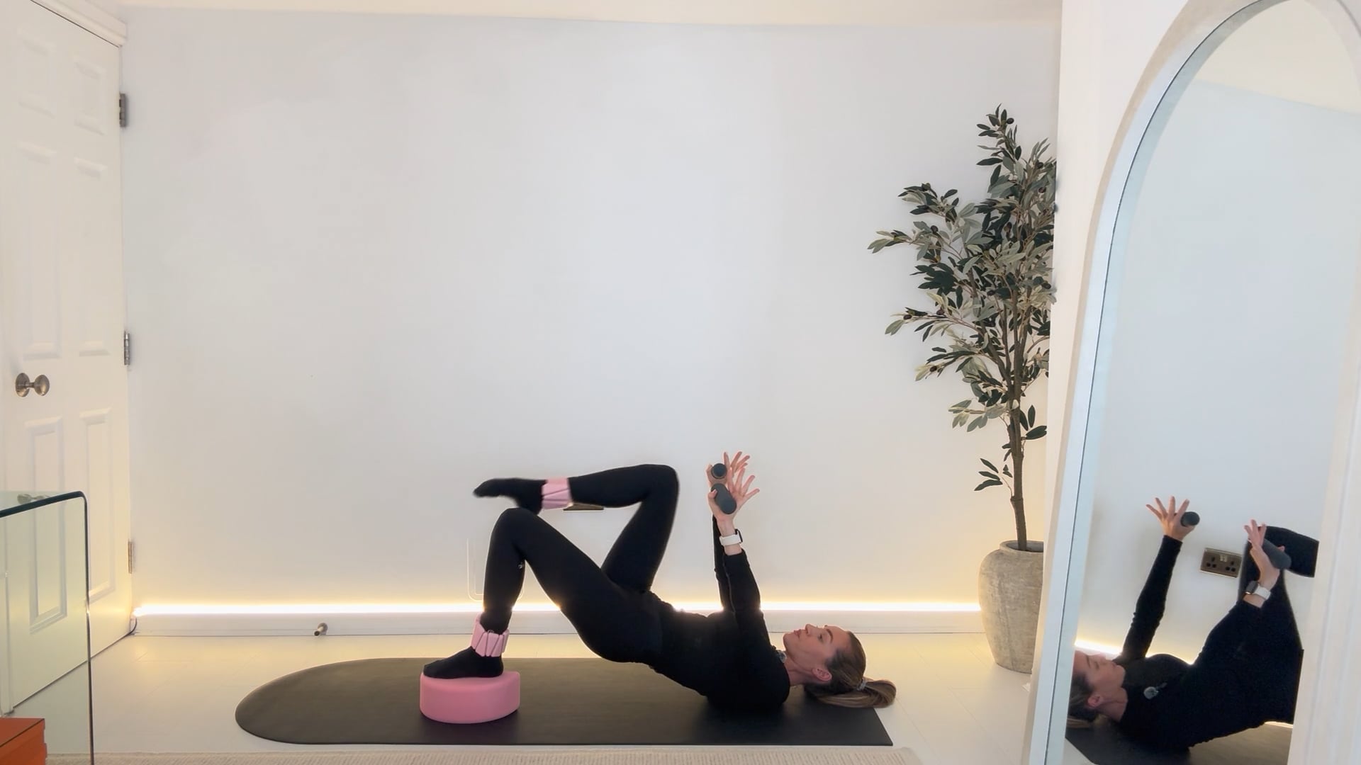 15 min Express Spicy Lower Body with a side of Arms