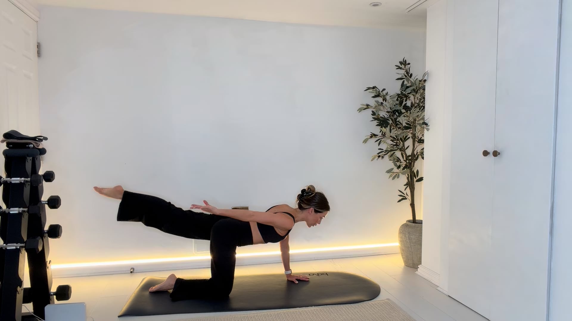 10 min postpartum core restore all fours class