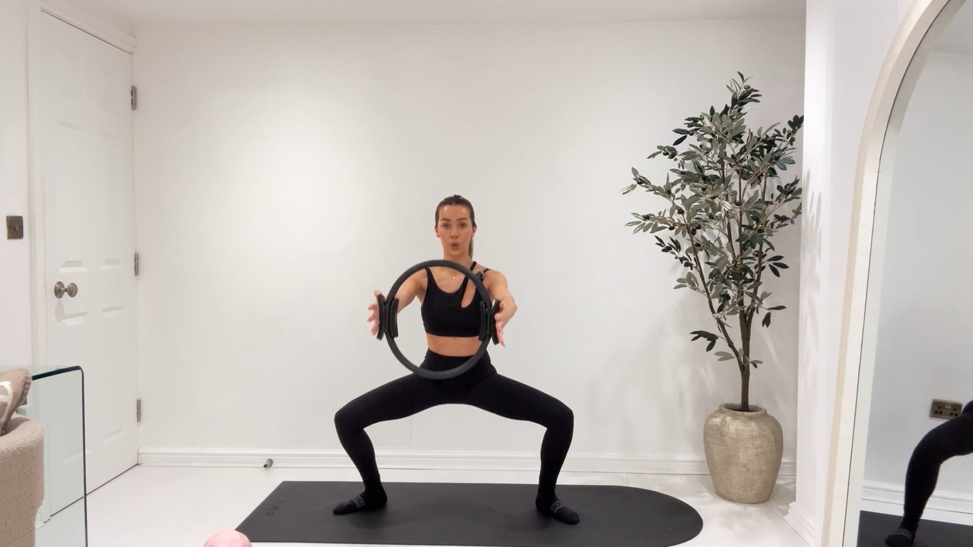 20 min Form & Detox Full Body Class with the Ball & Ring